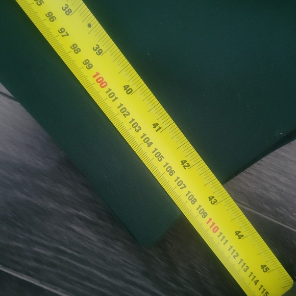 ARITZIA BABATON 'Press' V-neckline Forest Green Midi Dress - Picture 13 of 14